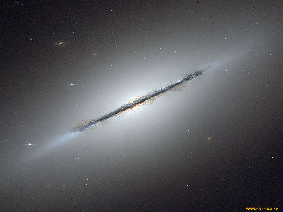 Галактика Веретено NGC 5866